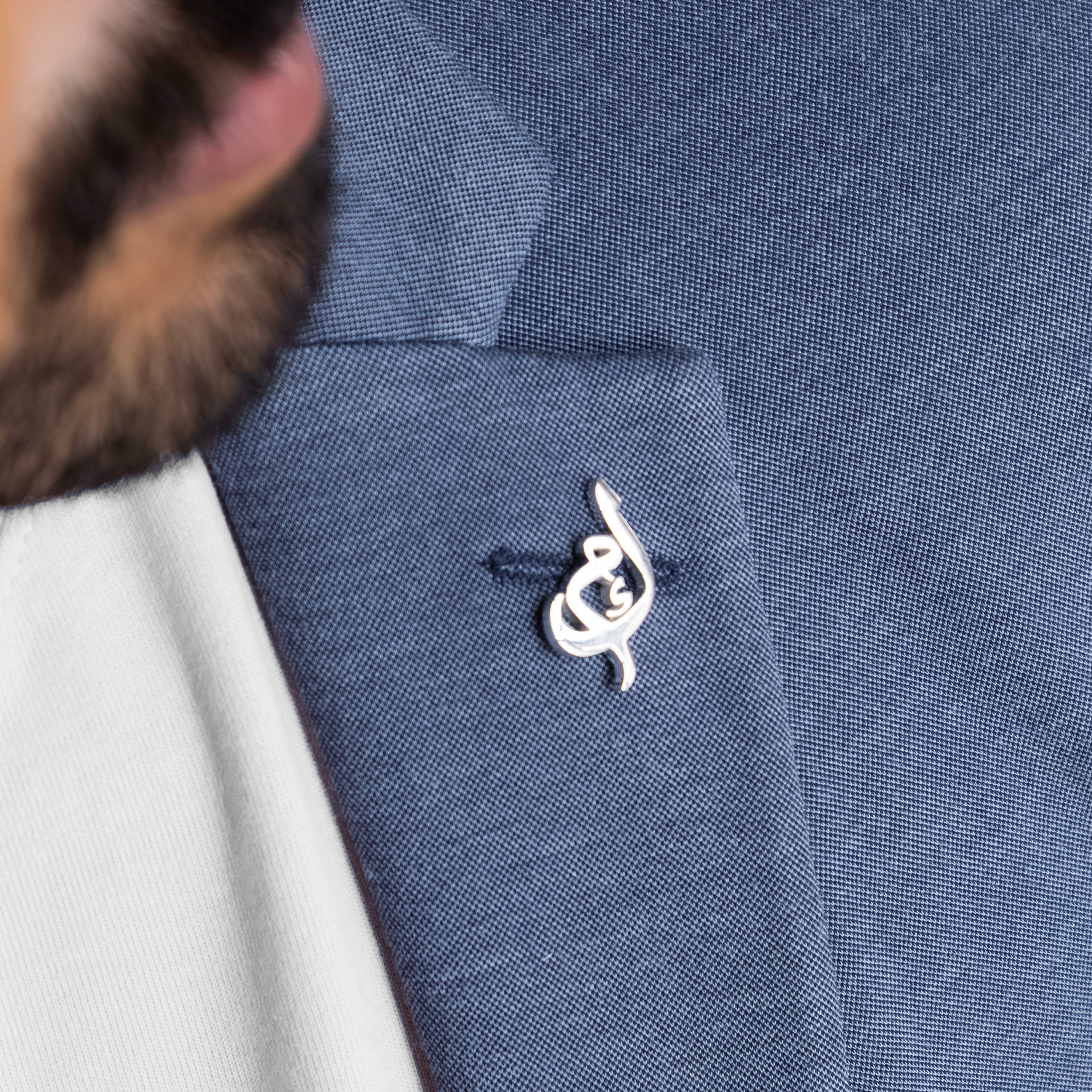 Arabic letters suitpin in dubai