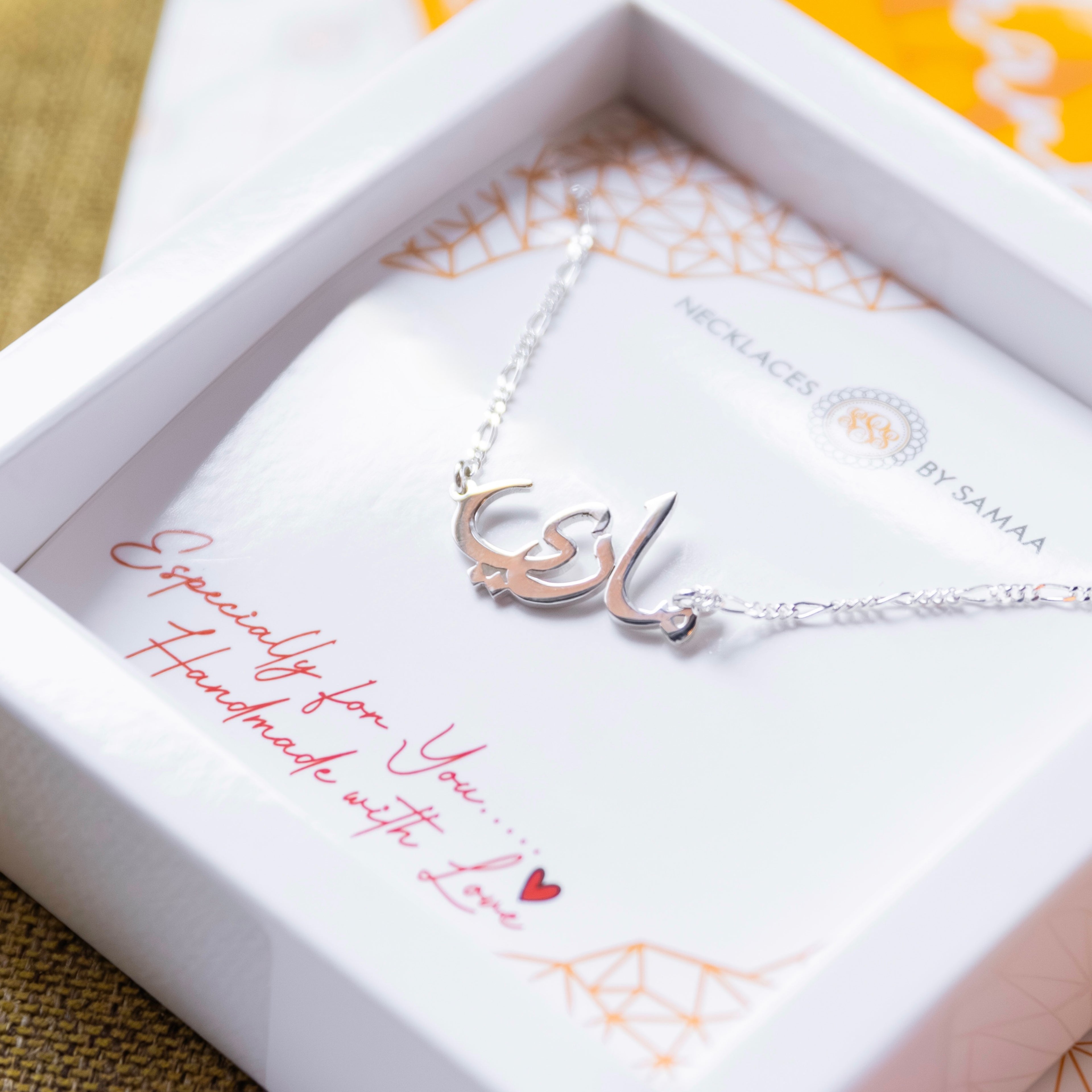 Arabic name Necklace name Mary in A Gift Box Dubai