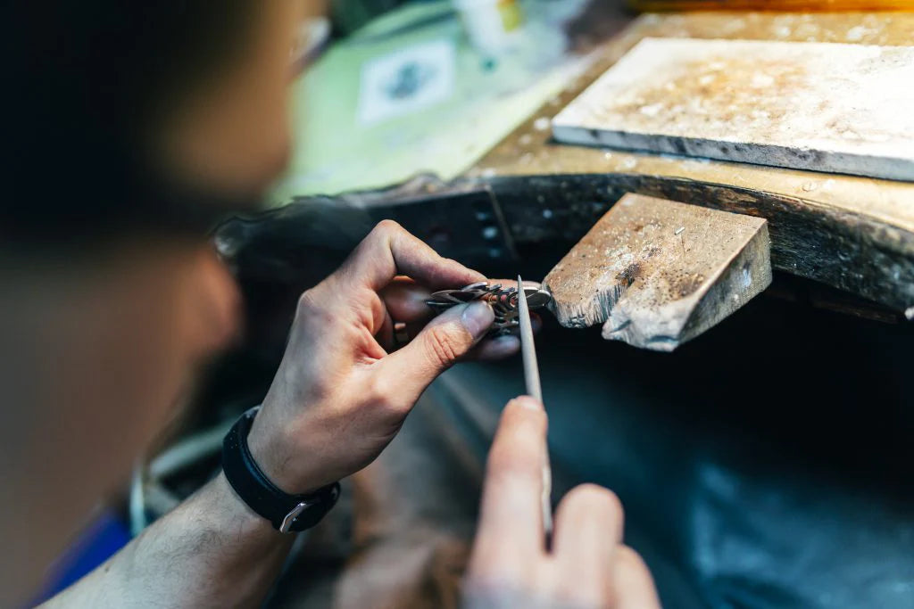 Jewlery making scene