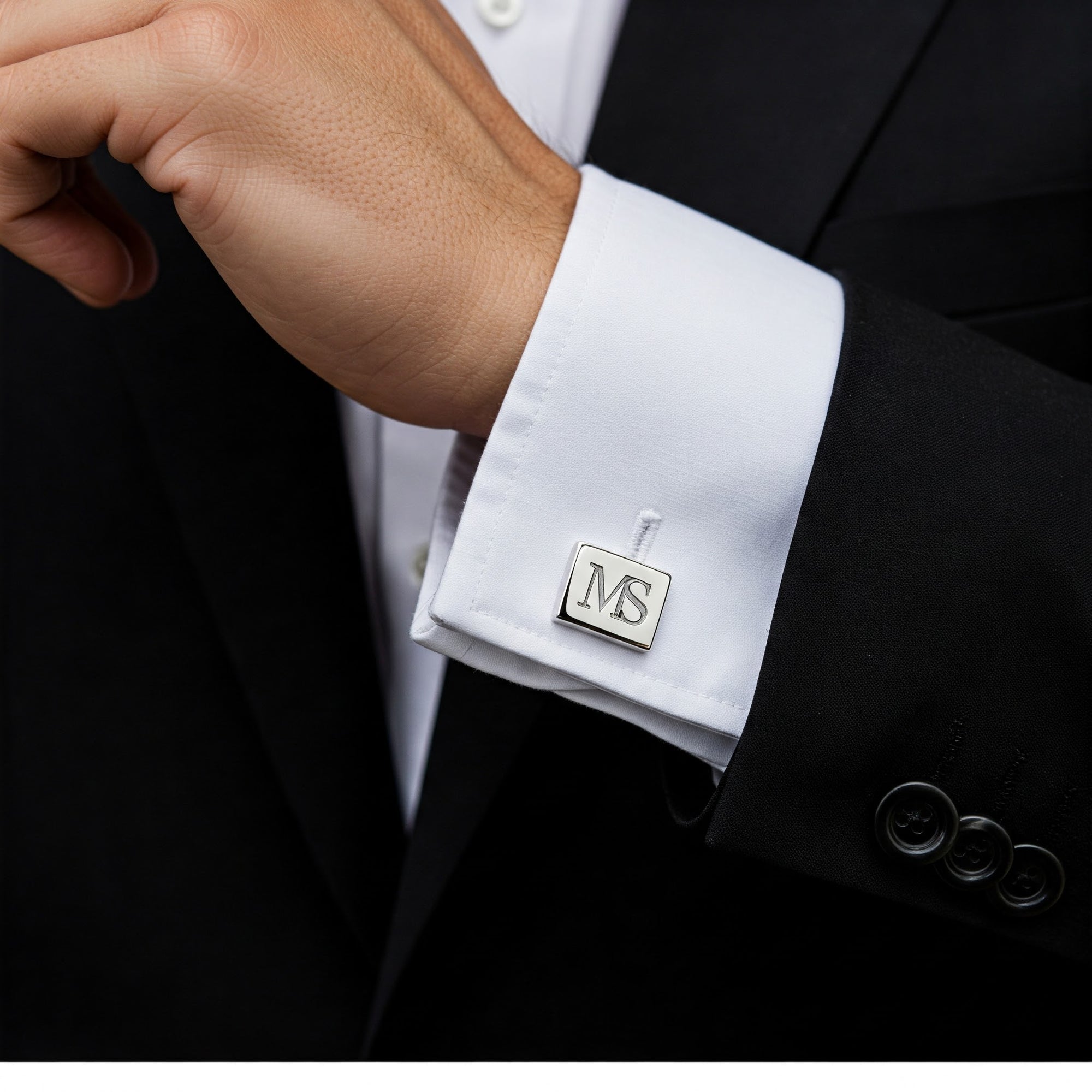 Square shape personalised Cufflinks with initials engraved in Dubai Abu dhabi UAE