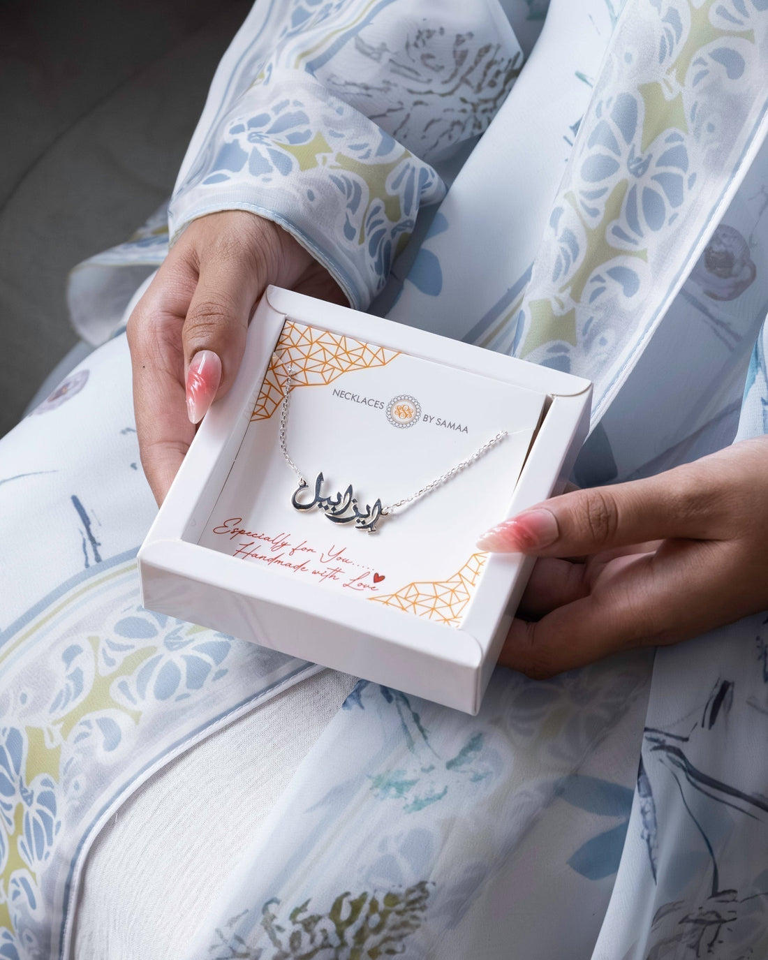 The Ultimate Guide to Anniversary Gifts for Your Wife in Dubai, Abu Dhabi, Sharjah, & across the UAE