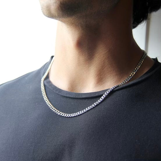 Curb chain for men in Dubai UAE