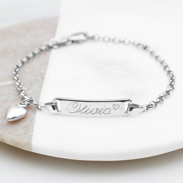 Bracelet with name for children 