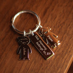 Family key ring for mother with children name In DubaI