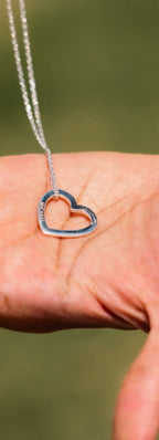 name on heart necklace in silver