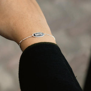 Oval shape Bar Bracelet for women in Dubai