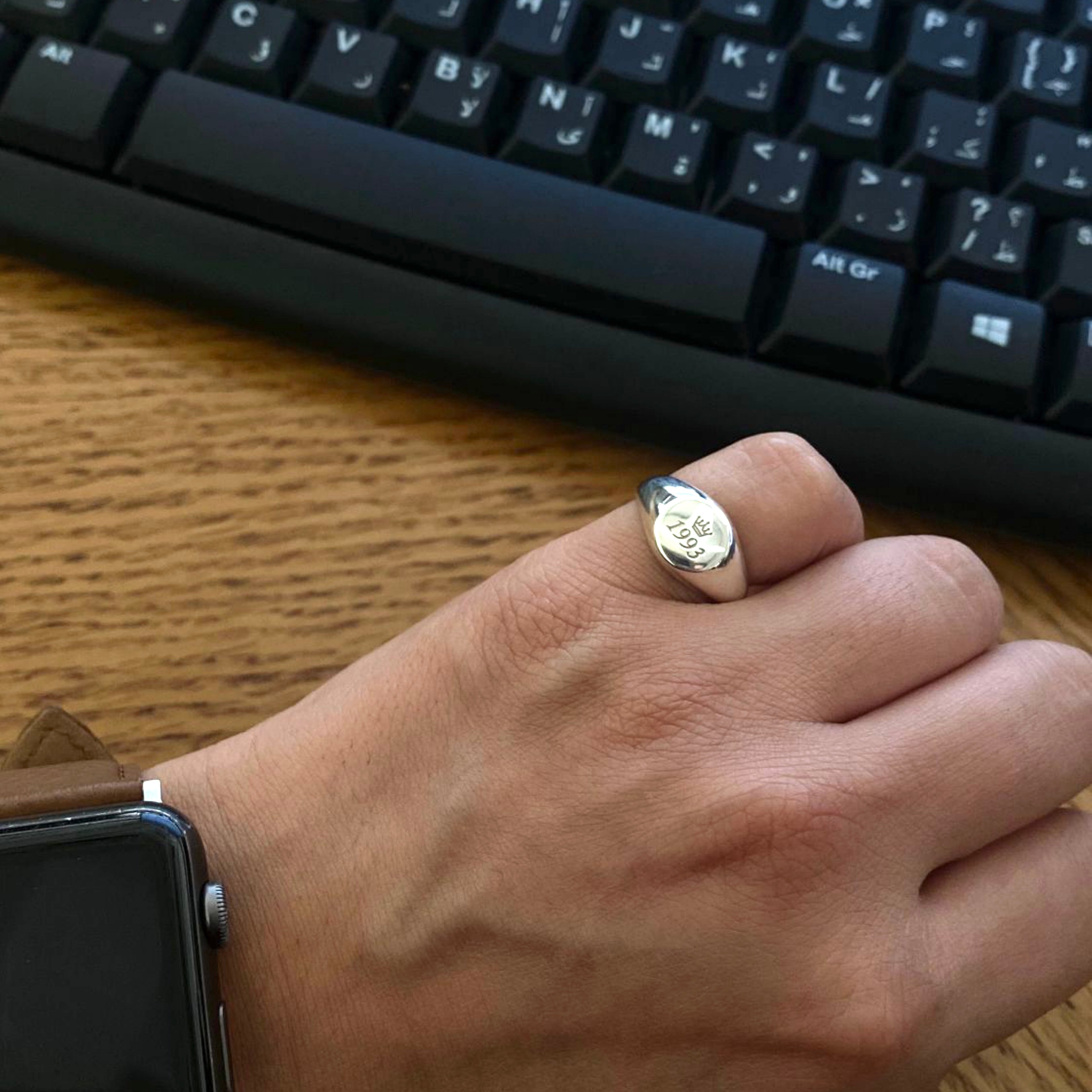 Silver Men signet ring for pinky finger