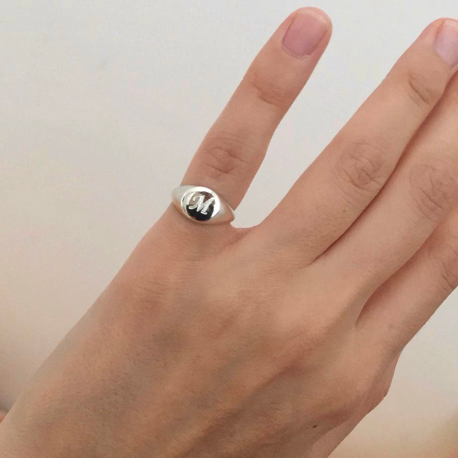 Personalized Signature Ring with Initial Alphabet