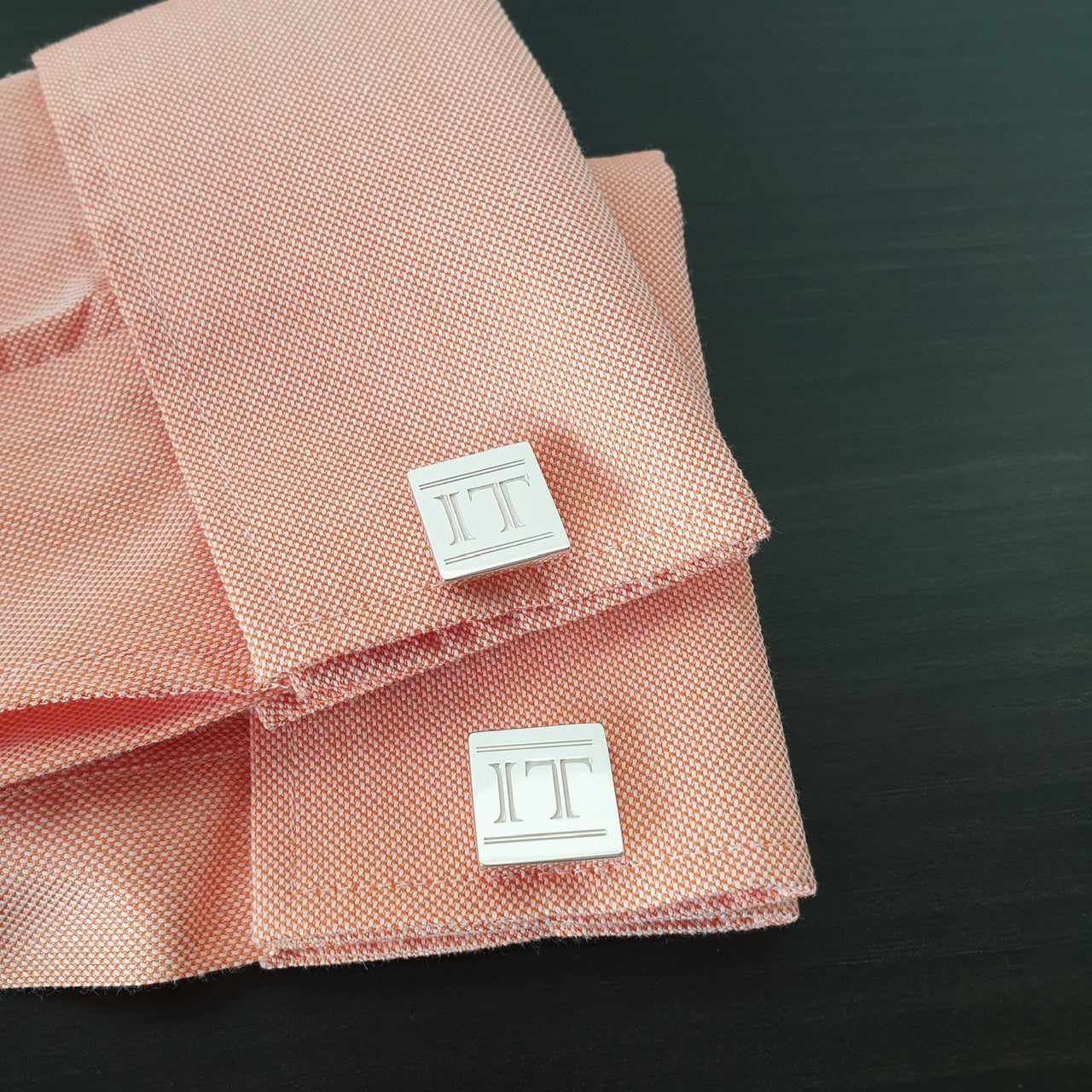 Personalize Square cufflinks with initials dubai abudhabi