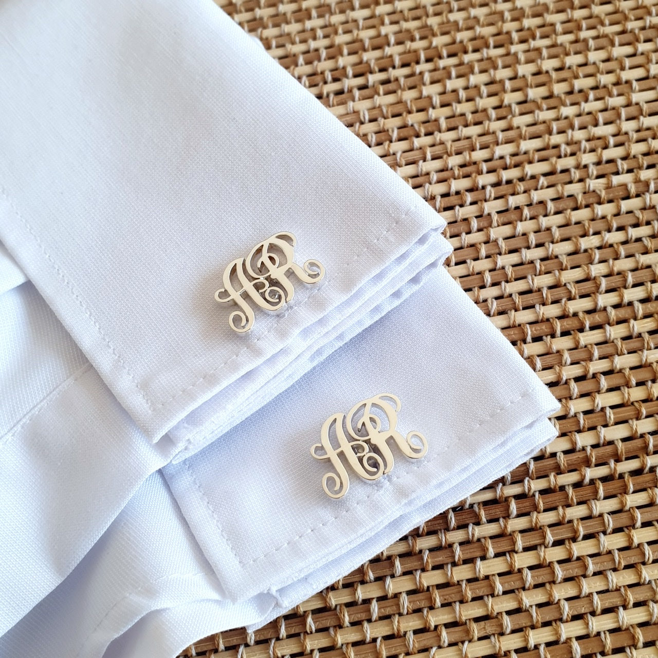 Customizes Monogram Cufflinks dubai