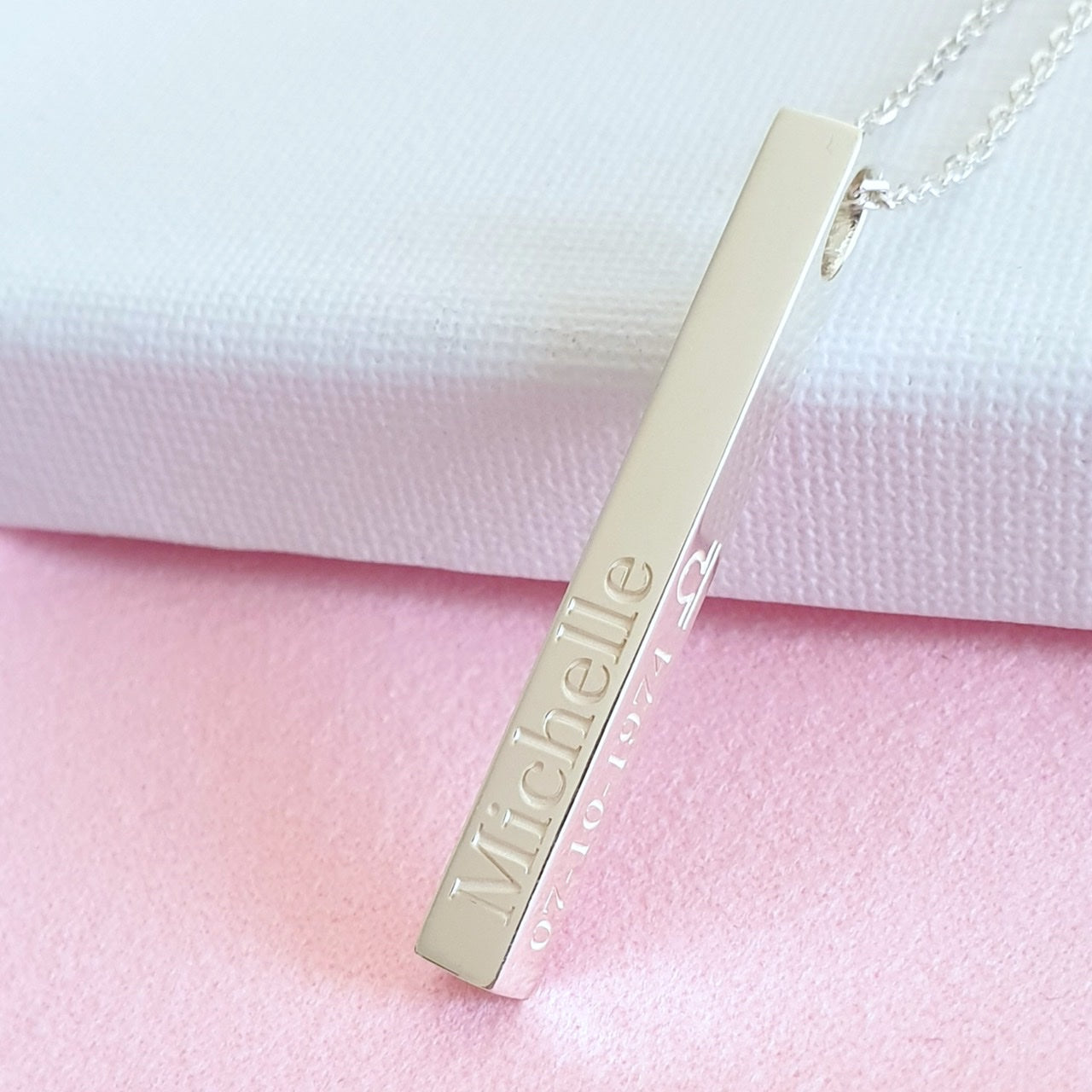 Customized bar necklace with name dubai UAE